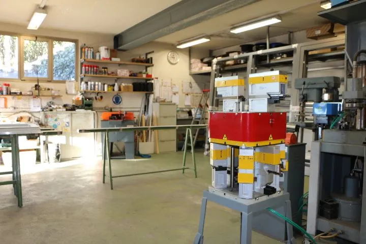 Reparto presse officina